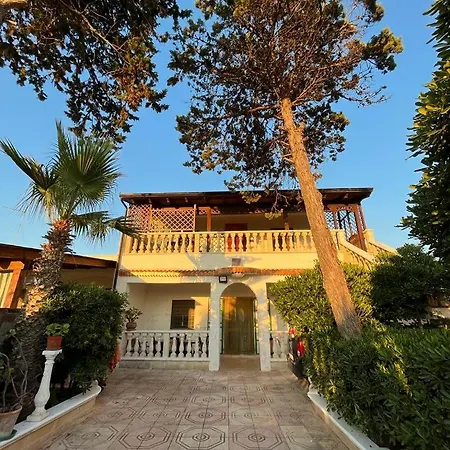 Perla Di Mare Casa de Férias Punta Prosciutto